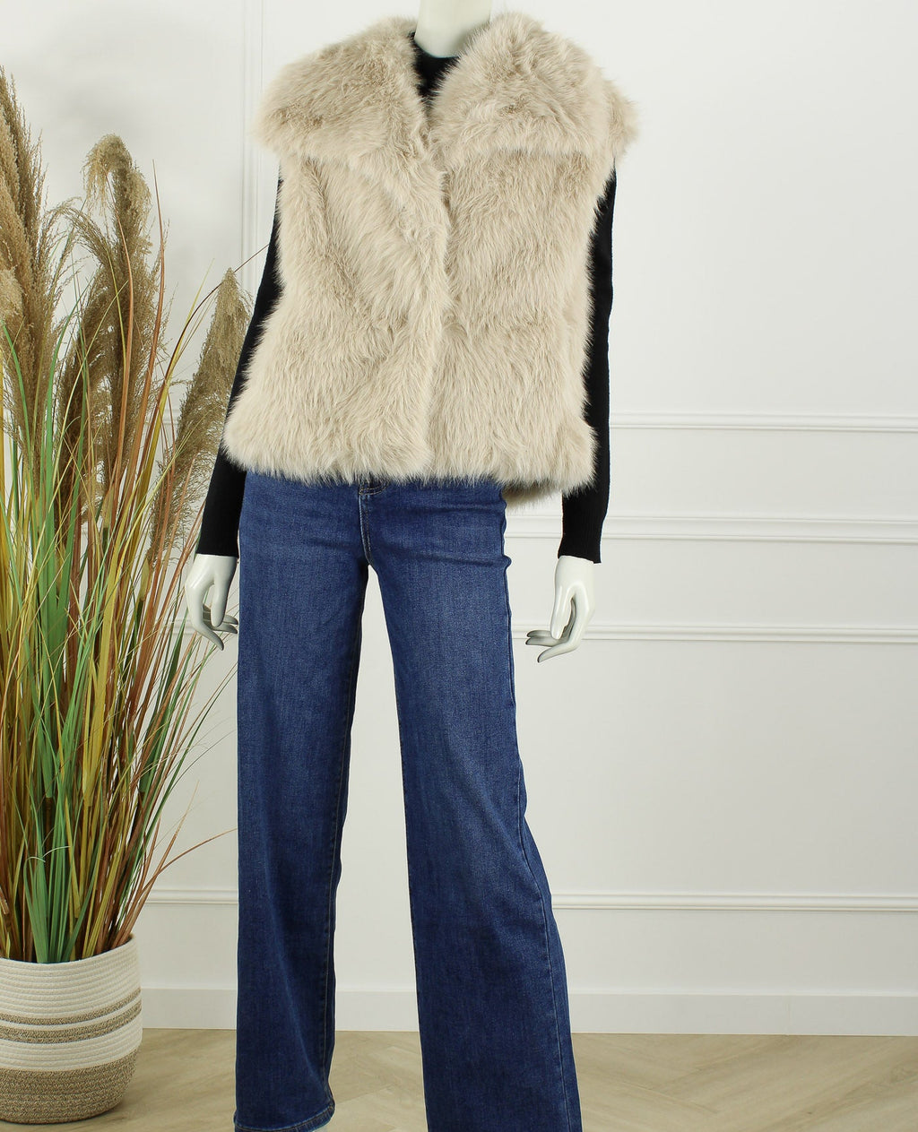 Faux Fur Gilet Olivia – Beige