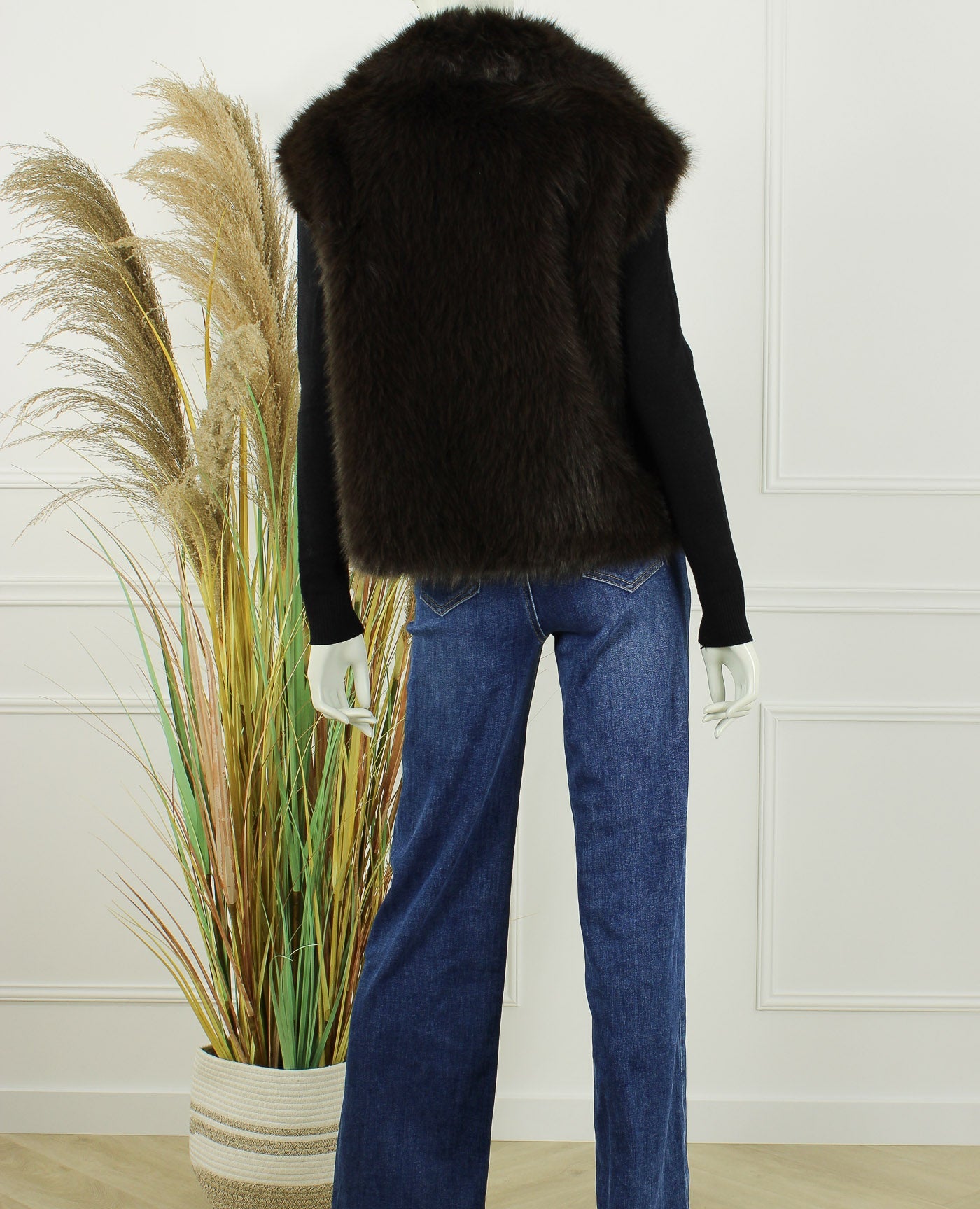 Faux Fur Gilet Olivia – Coffee